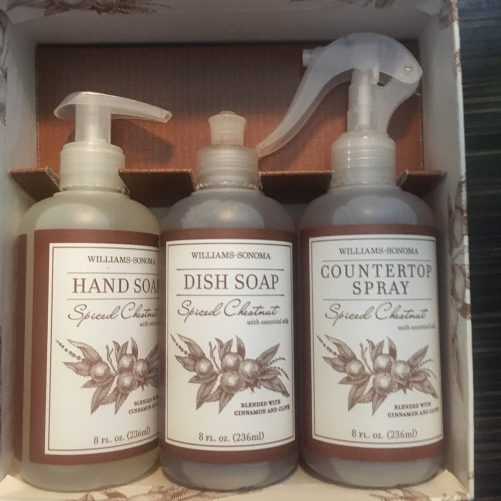 Williams and Sonoma Kitchen essentials set